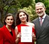 Le roi Felipe VI et la reine Letizia d'Espagne accompagnent l'infante Sofia lors de sa remise de diplômes à l'UWC Atlantic College le 24 mai 2025

Casa SM El Rey/Agence-Bestimage