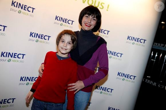 Archives - En France, à Paris, LIO et son fils Diego lors de la soirée de lancement du périphérique KINECT POUR XBOX 360 au VIP  le 9 novembre 2010 Christophe Aubert via Bestimage