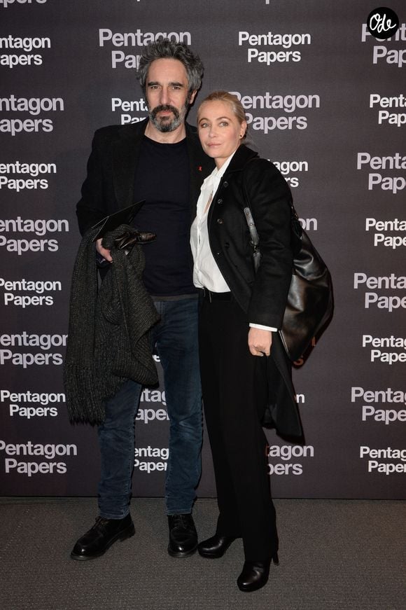 Emmanuelle Béart et son compagnon Frédéric Chaudier - Avant-première du film "Pentagon Papers" au cinéma l'UGC Normandie à Paris, France, le 13 janvier 2018. © Borde-Coadic/Bestimage
