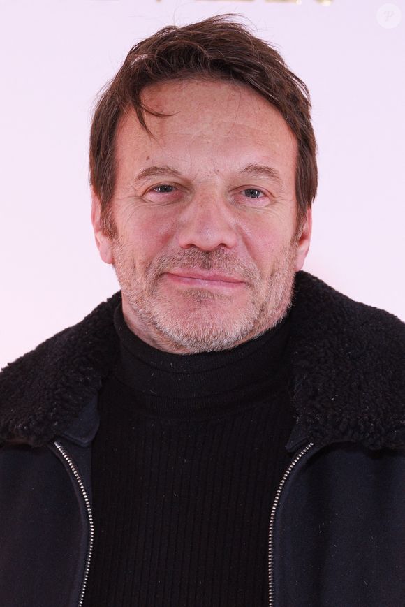 Samuel Le Bihan assiste à un photocall pour le Gala d'Hiver du Peninsula Paris, avec un cocktail dînatoire orchestré par le Chef Exécutif David Bizet et la Chef Pâtissière Anne Coruble à l'hôtel Peninsula à Paris, France, le 27 novembre 2025. Photo by David Boyer/ABACAPRESS.COM