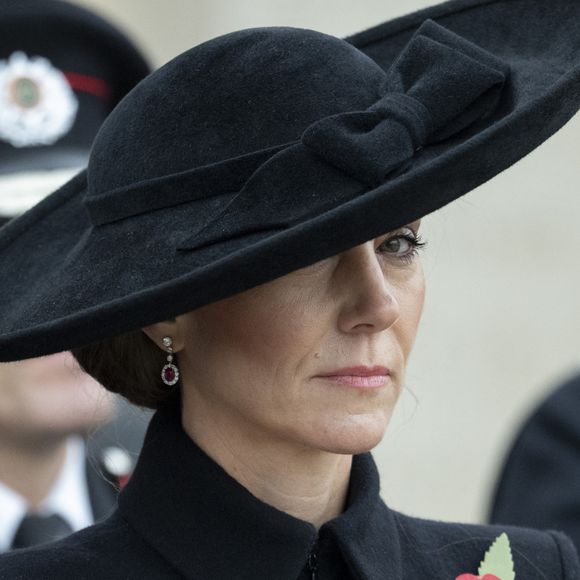 Kate Middleton, princesse de Galles, lors de la cérémonie du souvenir organisée par la Royal British Legion au National Memorial Arboretum dans le Staffordshire le 11 novembre 2025. Photo par GOFF  / BESTIMAGE