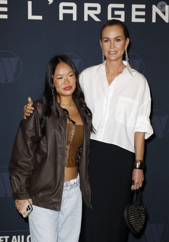 Laeticia Hallyday et sa fille Joy - Avant-Premiere du film "Largo Winch "Le Prix de L'argent" au cinéma le Grand Rex à Paris le 18 juin 2024. © Marc Ausset-Lacroix/Bestimage