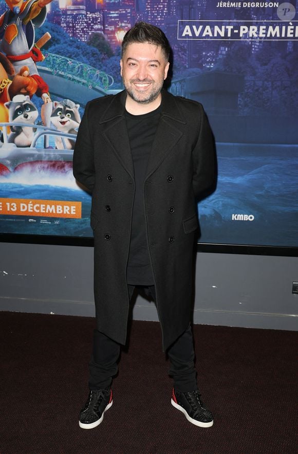 Cela s'est passé après les périodes de Noël 

Chris Marques à l'avant-première du film "Les Inséparables" au cinéma UGC Bercy à Paris, France, le 3 décembre 2023. © Coadic Guirec/Bestimage