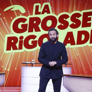 Exclusif - Cyril Hanouna - Emission "La Grosse Rigolade" présentée par C.Hanouna et diffusée sur W9 le 12 novembre, Paris, France, le 7 novembre 2025. © Jack Tribeca / Bestimage