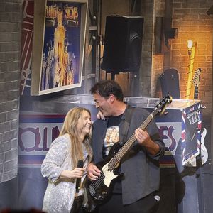 Exclusif - Hélène (Hélène Rolles) et David Proux lors du concert exceptionnel d'Hélène au Théâtre Marigny à Paris pour 2 soirs. Paris le 7 mars 2025. © Pierre Perusseau / Tiziano da Silva / Bestimage No web pour Belgique et Suisse