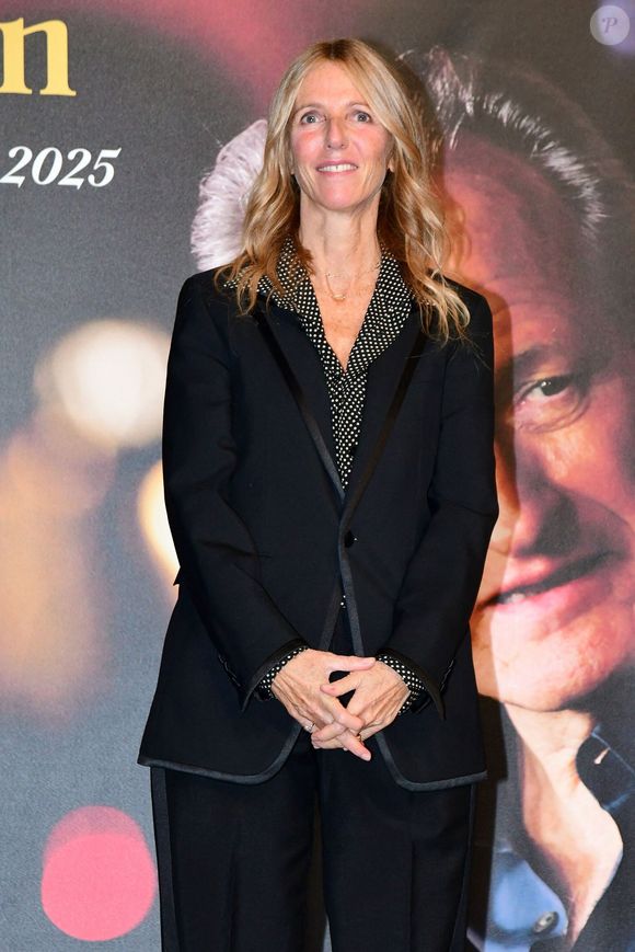 Sandrine Kiberlain lors de la remise de prix du Festival Lumière 2025 de Lyon, France, le vendredi 17 octobre 2025. © Romain Doucelin/Bestimage.
