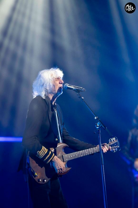 Exclusif - Louis Bertignac sur la scène du concert solidaire pour les enfants de la guerre "Ensemble à l'Olympia" à Paris présenté par EliseCare le 10 février 2025.
© Jack Tribeca / Pierre Perusseau / Bestimage