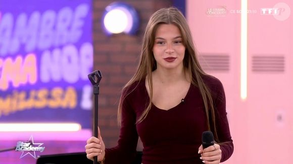 Anouk pendant la quotidienne de la "Star Academy" du 6 janvier 2026

Capture d'écran de TF1
