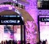 Deux ans après cet achat, le Qatar avait de nouveau investi dans la pierre à Paris en devenant, cette fois-ci, le propriétaire du numéro 52 de cette célèbre avenue. 

Exclusif - Illustration - Inauguration de la boutique Lancôme 52 Champs-Elysées à Paris le 4 décembre 2019. © Rachid Bellak/Bestimage