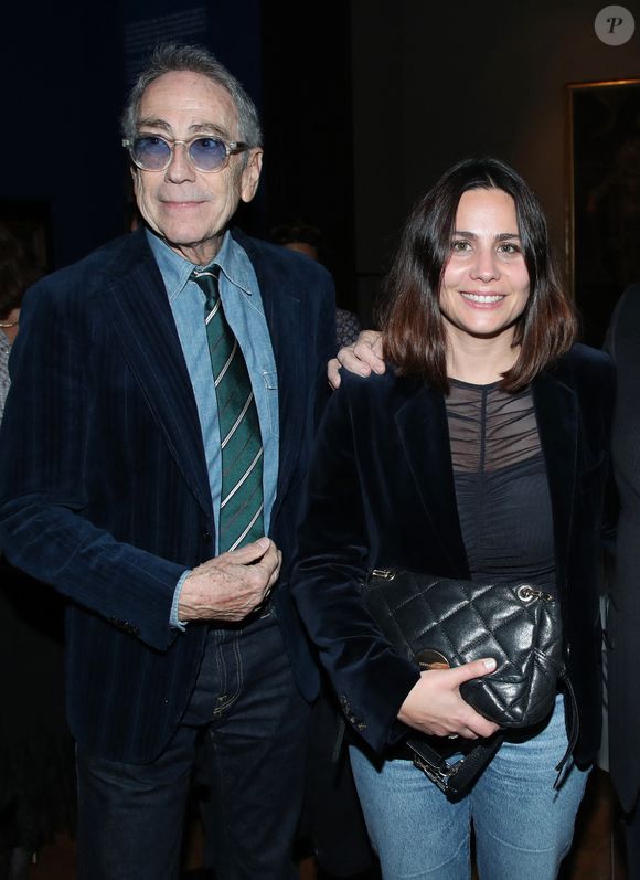 Alain Chamfort et sa compagne Maud Zamora - Alain Boublil et Claude-Michel Schönberg, créateurs de la comédie musicale « Les Misérables », reçoivent les Insignes de Chevalier de l’Ordre National de la Légion d’Honneur au Musée de la Légion d’Honneur à Paris, France, le 25 Novembre 2024. 

© Bertrand Rindoff / Bestimage