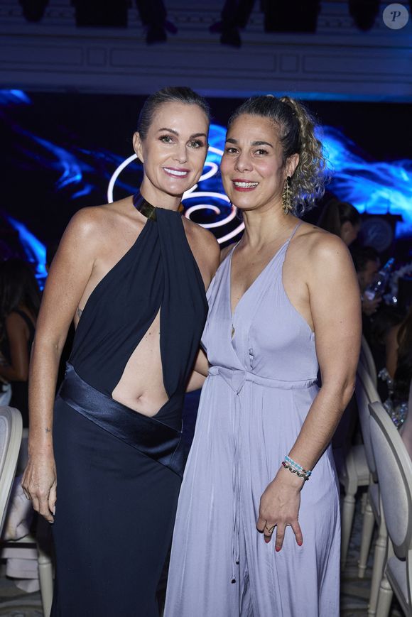 Laeticia Hallyday et Sandrine Etna (Association "La Bonne Étoile") - 12ème édition de la soirée Global Gift Gala à l'hôtel Four Seasons George V à Paris le 5 octobre 2024. © Cyril Moreau / Bestimage