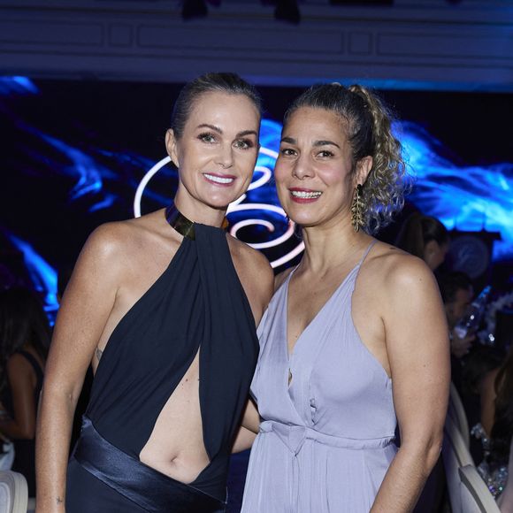 Laeticia Hallyday et Sandrine Etna (Association "La Bonne Étoile") - 12ème édition de la soirée Global Gift Gala à l'hôtel Four Seasons George V à Paris le 5 octobre 2024. © Cyril Moreau / Bestimage
