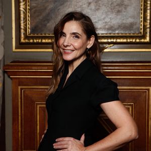 Elle en a profité également pour se livrer sur son tempérament de feu qui lui joue parfois des tours…

Exclusif - Clotilde Courau, Princesse de Savoie - Cocktail de clôture de la cérémonie des Lumières 2024 à l'hôtel de ville de Paris, France, le 22 janvier 2024. © Christophe Clovis / Bestimage