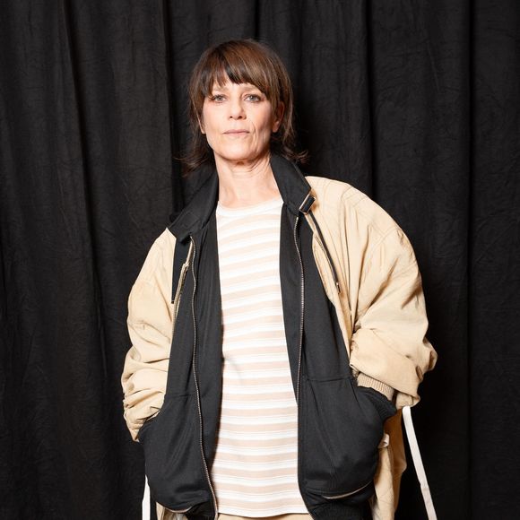 Marina Foïs au photocall du défilé Rabanne Mode Collection Prêt-à-Porter Automne/Hiver 2025-2026 lors de la Fashion Week de Paris (PFW) au siège de l'Unesco, à Paris, France, le 6 mars 2025. © Backgrid USA/Bestimage