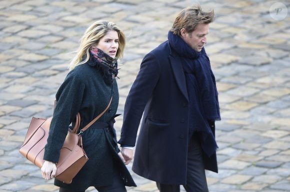 Dans "La Tribune du Dimanche", le 31 mai 2026, elle avoue que "C’est un papa extrêmement investi et dont j’aurais rêvé enfant”

Laurent Delahousse et Alice Taglioni assistant aux obsèques de l'académicien français Jean d'Ormesson aux Invalides à Paris, France, le 8 décembre 2017. 

Photo par Eliot Blondet/ABACAPRESS.COM