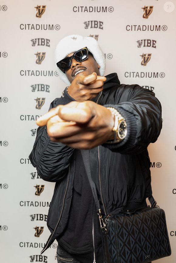 MHD - private party de la collaboration Citadium X Vibe (marque Streetwear que lance le rappeur Franglish) au Citadium Haussmann à Paris, France, le 15 novembre 2024. © Jeremy Melloul/Bestimage