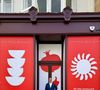 Pourtant, une implantation parisienne avait été envisagée il y a quelques années, mais le projet n’a pas abouti, Ottolenghi expliquant que ses extensions internationales dépendent notamment des lieux et des chefs rencontrés.

Yotam Ottolenghi, chef mondialement connu.