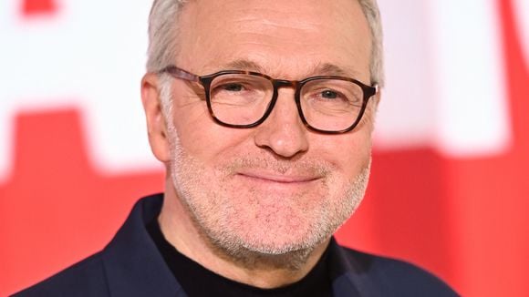 Les Grosses Têtes : Laurent Ruquier ouvre la porte au retour d’un animateur culte… mais pas sans conditions