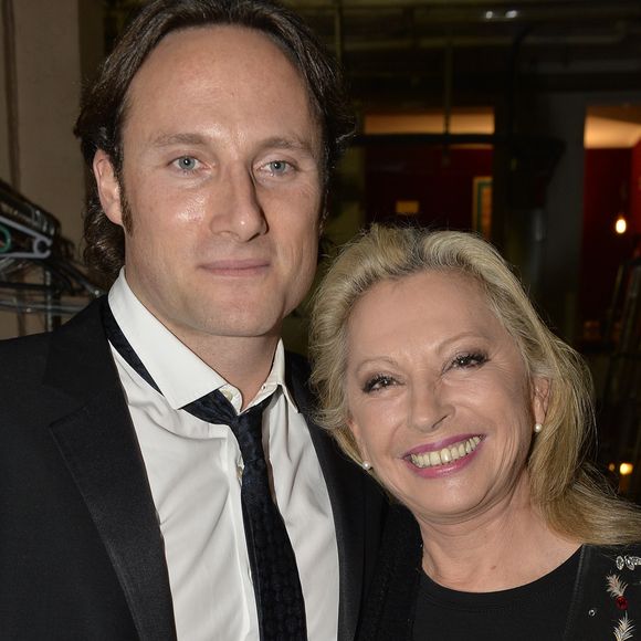 Pris depuis leur maison estivale

Véronique Sanson (l’imprimé de son tee-shirt représente le logo du groupe "Crosby, Stills & Nash" de son ex-mari Stephen Stills avec qui elle a eu son fils Christopher) et son fils Christopher Stills - Cérémonie de remise des Grands Prix Sacem 2015 aux Folies Bergères à Paris le 30 novembre 2015. © Veeren / Bestimage