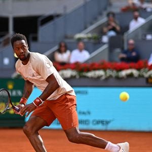 Le champion de tennis, qui tient une raquette depuis ses 4 ans, prend sa retraite après cette saison de Roland-Garros...

Gaël Monfils lors de son premier tour et dernier match à l'Open de tennis Mutua Madrid à Madrid, Espagne, le 23 avril 2026. Photo Corinne Dubreuil/Abaca