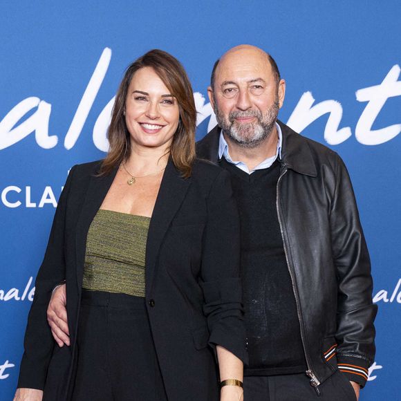 Julia Vignali et son mari Kad Merad à l'avant-première du film "Finalement" de C. Lelouch qui fête son 87ème anniversaire au Grand Rex à Paris le 30 octobre 2024.

© Pierre Perusseau/Bestimage