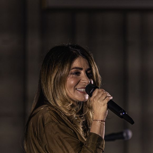 Exclusif - Julie Zenatti lors du premier concert de sa tournée "Le chemin" à l'église Saint-Jean-Baptiste de Belleville à Paris le 24 avril 2025.
© Florian Savina / Bestimage