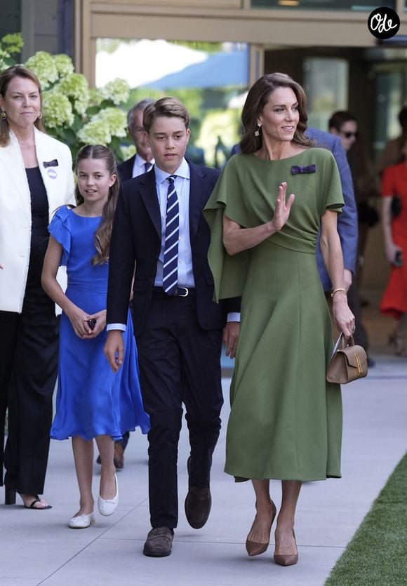 La princesse Charlotte, le prince George et Kate Middleton à Wimbledon, le 12 juillet 2026.

© Andrew Matthews / Bestimage
