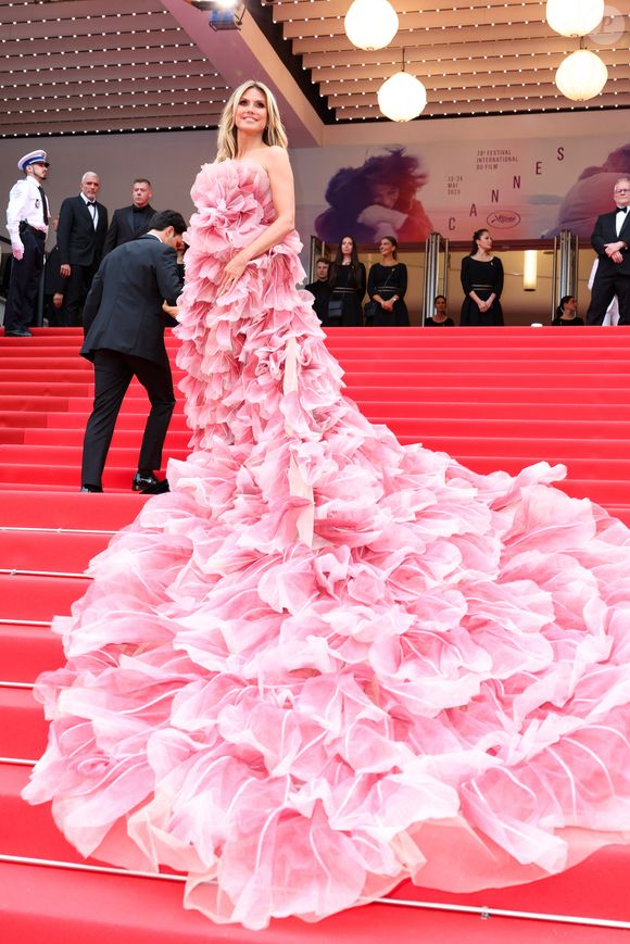 Heidi Klum - Montée des marches du film « Partir un jour » pour la cérémonie d’ouverture du 78ème Festival International du Film de Cannes, au Palais des Festivals à Cannes. Le 13 mai 2025
© Jacovides-Moreau / Bestimage
