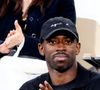 Ousmane Dembélé dans les tribunes lors des Internationaux de France de Tennis de Roland Garros 2025. Paris, le 26 mai 2025. © Jacovides-Moreau/Bestimage