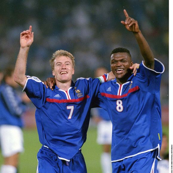 Marcel Desailly est l'ancien coéquipier de Marcel Desailly

Didier Deschamps et Marcel Desailly lors de la finale de l'Euro 2000 remportée par la France contre l'Italie.© "REPORTERS / BESTIMAGEFRANCE