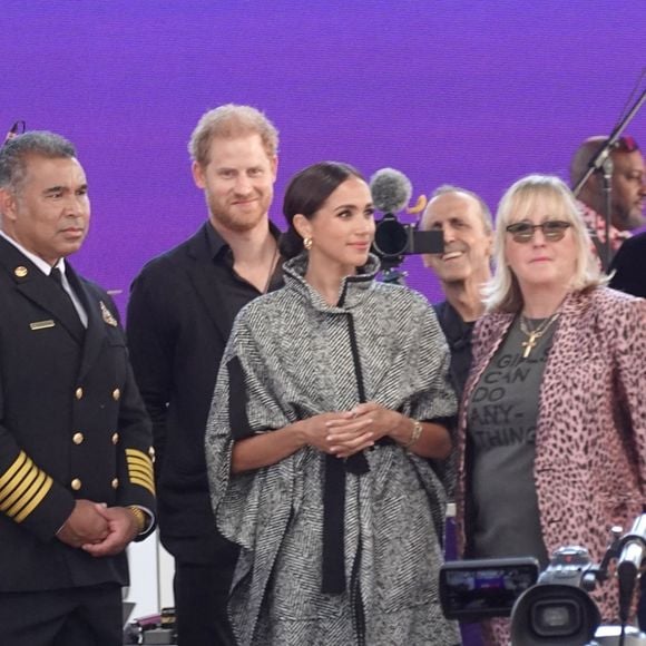 Exclusif - Le prince Harry, duc de Sussex et Meghan Markle, duchesse de Sussex, remettent un prix honorifique à Kevin Costner lors de son gala de charité One805 Live, organisé sur son terrain de polo à Summerland près de Santa Barbara, le 22 septembre 2023.