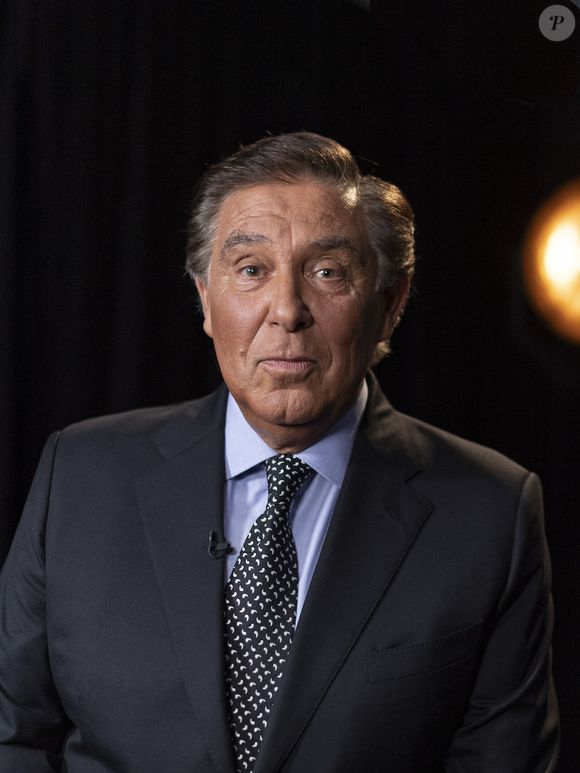 Exclusif -  Jean-Pierre Foucault - Backstage de l'enregistrement de l'émission "La Chanson secrète 4", qui sera diffusée le 4 janvier 2020 sur TF1, à Paris. Le 17 décembre 2019
© Gaffiot-Perusseau / Bestimage