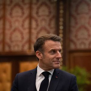 Le président de la République française Emmanuel Macron et le roi Mohammed VI lors de leur entretien au palais royal à Rabat, au premier jour de la visite officielle du chef de l'Etat et de la première dame, B.Macron au Maroc, le 28 octobre 2024. 
© Jeanne Accorsini / Pool / Bestimage