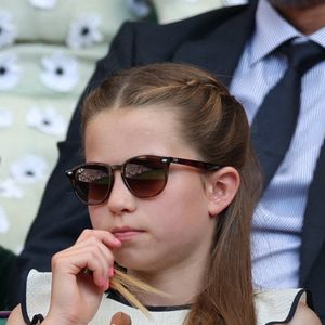 Le prince William et Kate Middleton avec leurs enfants le prince George et la princesse Charlotte dans la loge royale pour la finale du simple messieurs le dernier jour des championnats de tennis de Wimbledon à Londres, Royaume-Uni, le 13 juillet 2025. Photo by Stephen Lock/I-Images/ABACAPRESS.COM