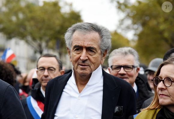 Il se confie sur une maladie qui le touche depuis l'enfance...

Bernard Henri-Levy BHL participe à une marche contre l'antisémitisme à Paris, France, le 12 novembre 2023.