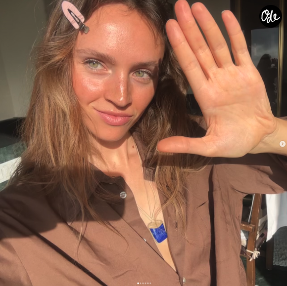 Maddie, elle, est mannequin depuis de longues années mais c'est aussi une comédienne...

Maddie Kulicka, mannequin, comédienne, business woman, la compagne de Vassili Schneider ne manque pas d'atouts.