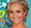 "J’avais travaillé avec ces personnes pendant dix ans et je me souviens que personne ne m’a dit un mot", avait-elle regretté quand la marque l'a remerciée.

Hayden Panettiere arrive aux Teen Choice Awards 2009 au Gibson Amphitheatre d'Universal City, en Californie (États-Unis), le 9 août 2009. Photo de Byron Purvis/AdMedia/SPUS/ABACAPRESS.COM