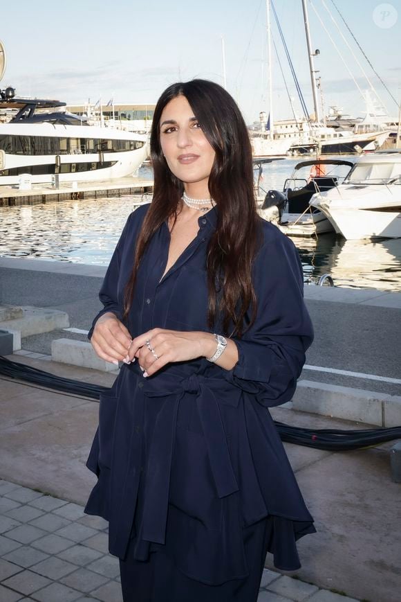 Géraldine Nakache en backstage de l'émission "C à vous" lors du 78ème Festival International du Film de Cannes le 23 mai 2025. © Jack Tribeca / Bestimage
