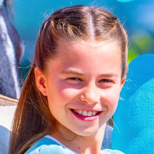 La princesse Charlotte de Galles, - Les membres de la famille royale britannique arrivent à Buckingham Palace pour la cérémonie Trooping the Colour à Londres, le 14 juin 2025. Affecté par le crash du Boeing 787 Dreamliner à Ahmedabad du 12 juin, le souverain et les officiels porteront un brassard noir en hommage aux plus de 270 victimes. Bon nombre d'elles étaient des ressortissants britanniques.
© Backgrid / Bestimage