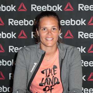 L'ambassadrice de l'équipe Reebok, Laure Manaudou, assiste à une séance de dédicaces pour le lancement de la campagne " Live with Fire " qui s'est tenue au magasin Intersport Rivoli à Paris, France, le 23 avril 2014. Photo par Audrey Poree/ABACAPRESS.COM