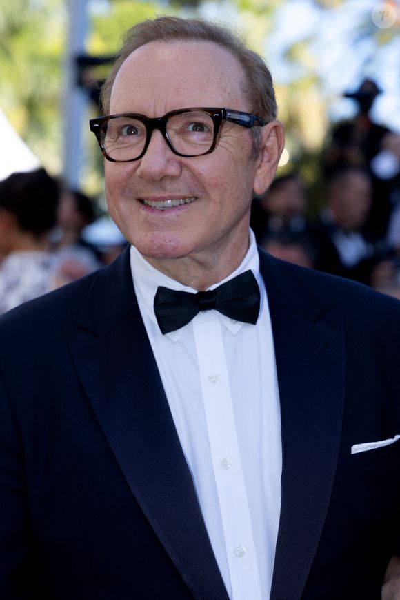 Kevin Spacey - Montée des marches du film " La bataille de Gaulle : L'âge de fer " lors du 79ème Festival International du Film de Cannes, le 20 mai 2026. © Olivier Borde / Bestimage
