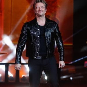 David Hallyday lors de l’émission "La grande soirée du 31 décembre de Paris" diffusée sur France 2 sur les Champs-Elysées à Paris, France, le 31 décembre 2024.  © Clovis-Tribeca/Bestimage