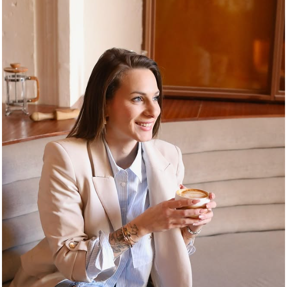 Et elle partage le résultat après 9 mois de travaux.

Camille Santoro (Familles nombreuses) dévoile des images de sa maison