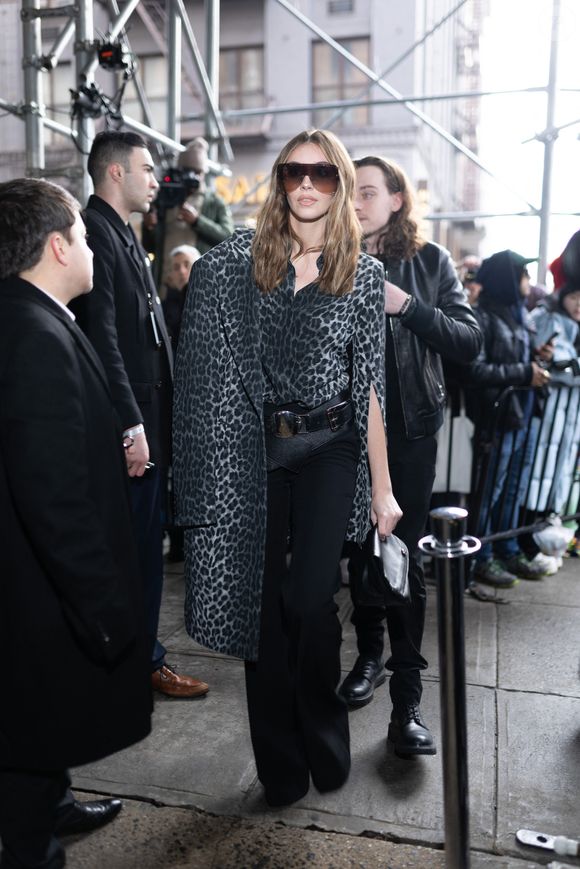Première apparition pour la princesse Vittoria de Savoie depuis les obsèques de son grand-père Victor Emmanuel de Savoie au défilé Michael Kors Automne/Hiver 2024-2025 lors de la Fashion Week à New York (NYCFW) au 101 7th Avenue, à New York City, New York, Etats-Unis, le 13 février 2024. Photo par Tiziano Da Silva / Bestimage