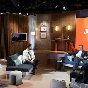 Exclusif - Agustin Galiana sur plateau de la nouvelle émission "Animalement Vôtre" présentée par Bernard Montiel et diffusée le 23 novembre sur France 3

Jack Tribeca / Bestimage