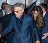 Et pour sa nouvelle communauté, il entend bien s'investir. 

George Clooney et sa femme Amal Alamuddin à la sortie du Royal Monceau après l'avant-première française du film Netflix Jay Kelly au Christine Cinéma Club à Paris, France, le 24 novembre 2025. © Yoann Ouahcene/Bestimage