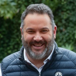 Bruce Toussaint - Arrivées à l'enregistrement de l'émission "Vivement Dimanche", présentée par M.Drucker et diffusée sur France 3 le 19 novembre, au Studio Gabriel à Paris. Le 31 octobre 2023
© Christophe Clovis / Bestimage