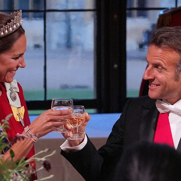 Le président Emmanuel Macron et sa femme Brigitte Macron lors d'un dîner d'état au chateau de Windsor avec le roi Charles III d'Angleterre et la reine consort Camilla le 8 juillet 2025. © Yui Mok / Pool / Julien Burton via Bestimage