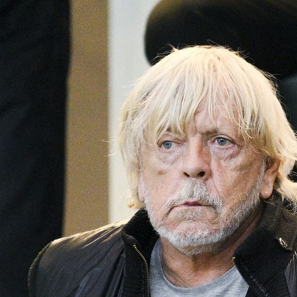 Renaud et sa nouvelle compagne Cerise (qui est d'origine Nantaise) assistent au match de football de Ligue Europa entre le FC Nantes contre Qarabag FK  (2-1) à Nantes le 27 octobre 2022.  
Crédit : Panoramic / Bestimage