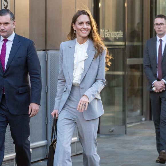 Kate Middleton assiste au Sommet sur l'avenir du travail, organisé par la Royal Foundation et le groupe de travail des entreprises pour la petite enfance à la Salesforce Tower, dans la City de Londres, au Royaume-Uni, le 18 novembre 2025. © Thomas Krych/ZUMA Press Wire/Bestimage